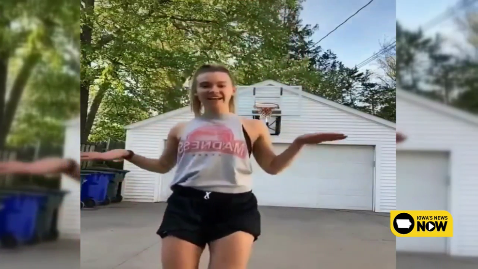 Linn-Mar senior Carly Printy goes viral poster_a8c7f04b85b14a15bb67dfb61be49834.png