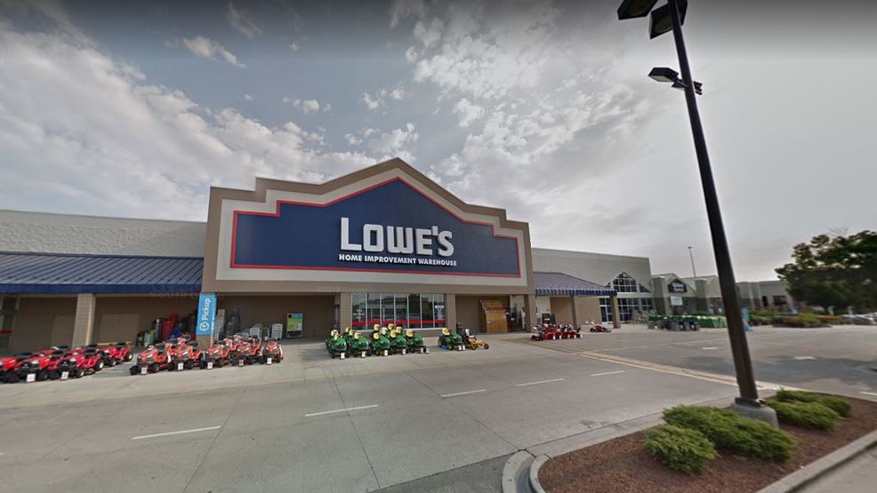 250+ POSITIONS Lowe's to hold hiring event WBFF