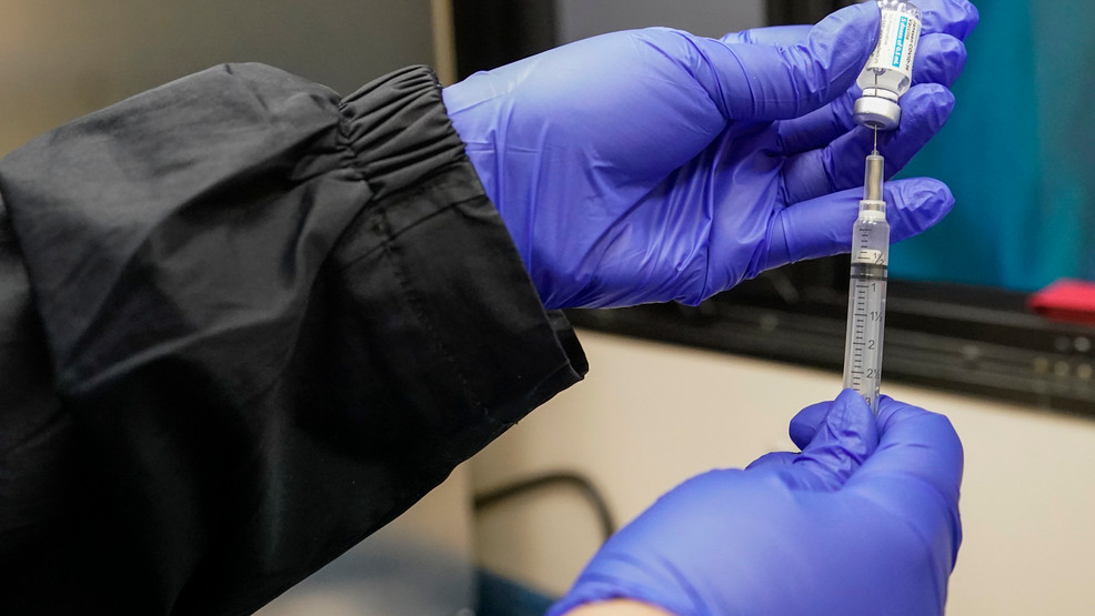 Virus Outbreak Prisoner Vaccines AP21095752669702.jpg