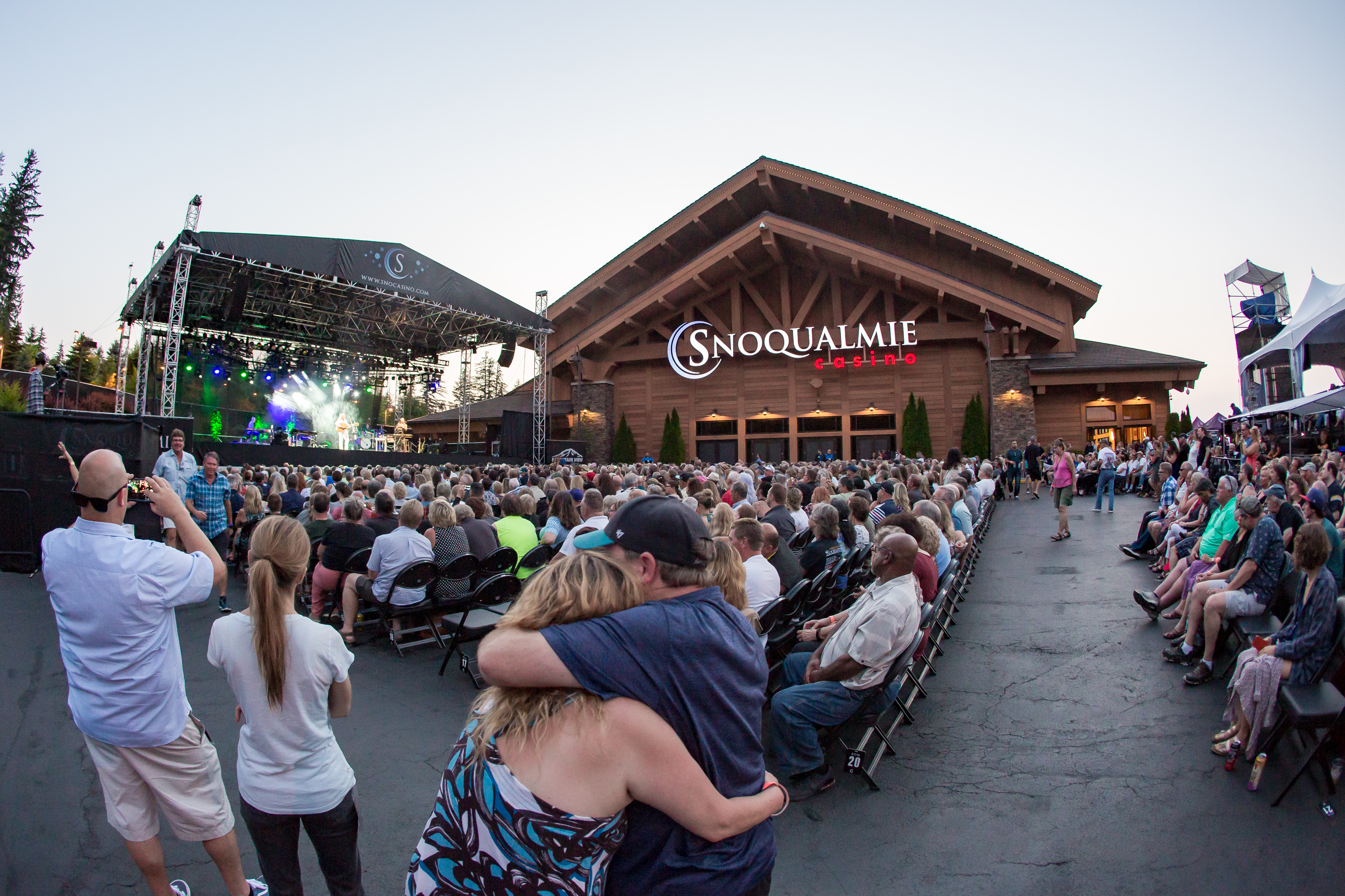 snoqualmie casino vip tickets to summer concerts