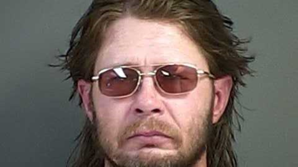 Police Drunk man enters Roseburg store with cart full of empty cans