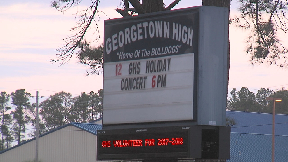 Knife involved in High School fight, mother fears for son's