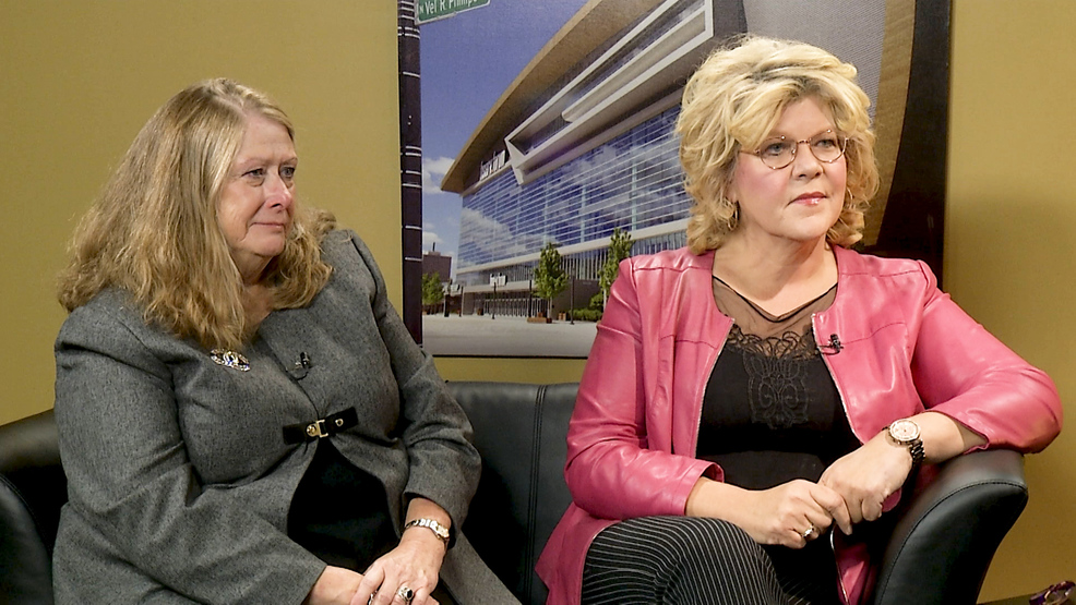 CHERYL LIGHTHOLDER AND PAT BOELTER CHERYL LIGHTHOLDER AND PAT BOELTER.jpg