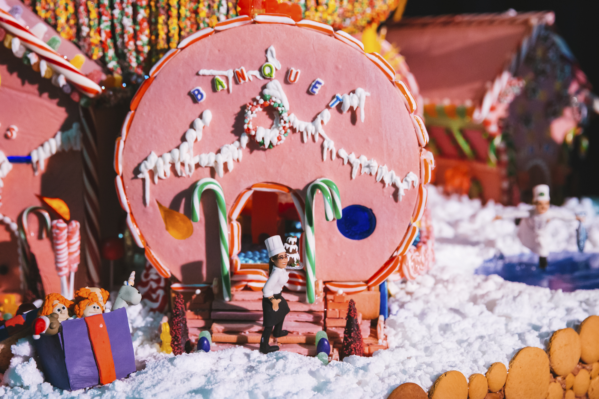 First Look Sheraton's Gingerbread Village brings Whoville to Seattle