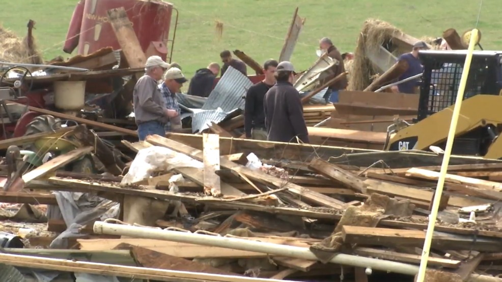 EF2 tornado damages 86 homes in Clarksville, injures three people WZTV