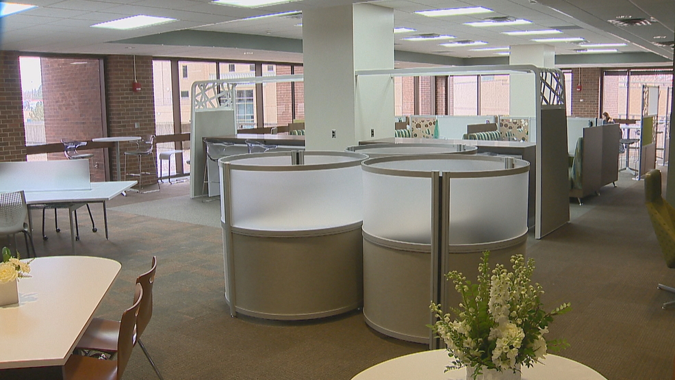 uw-green-bay-holds-grand-opening-of-new-library-space-wluk